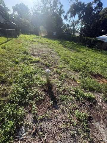 8312 N KLONDYKE STREET, Tampa, FL 33604