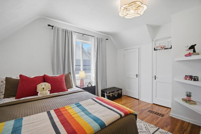 615 9th Street SW, Rochester, MN 55902