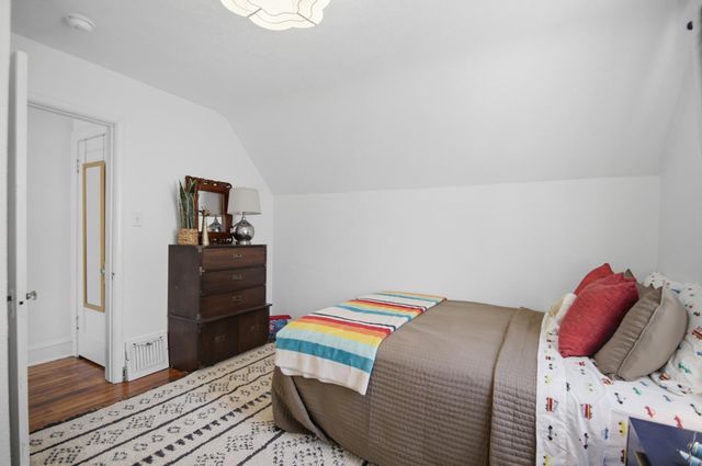 615 9th Street SW, Rochester, MN 55902