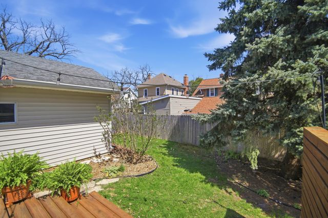 615 9th Street SW, Rochester, MN 55902