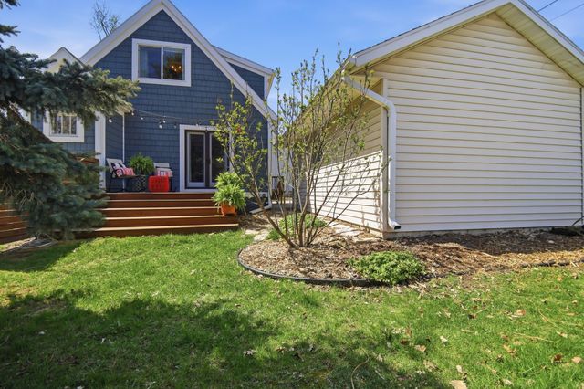 615 9th Street SW, Rochester, MN 55902