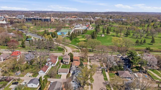 615 9th Street SW, Rochester, MN 55902