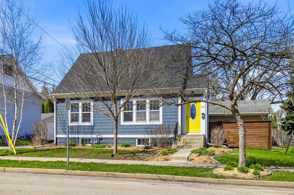 615 9th Street SW, Rochester, MN 55902