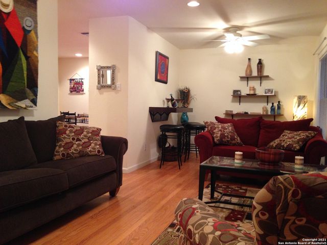 326 BARBARA DR, San Antonio, TX 78216