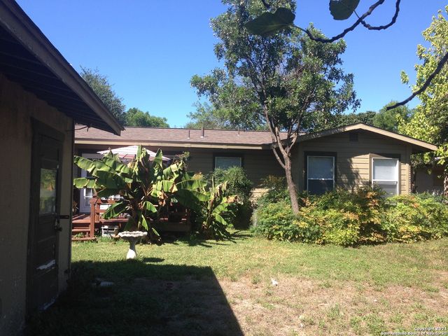 326 BARBARA DR, San Antonio, TX 78216