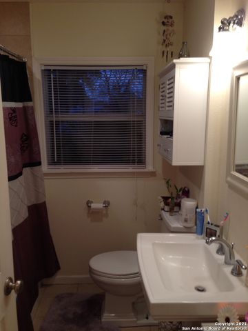 326 BARBARA DR, San Antonio, TX 78216