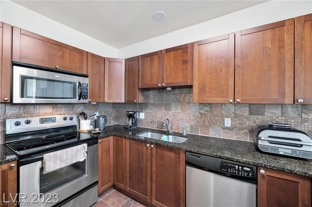 2405 West Serene Avenue 603, Las Vegas, NV 89123