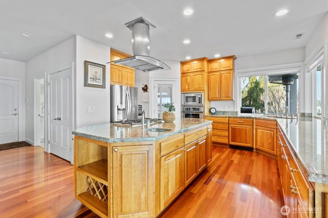 9142 52nd Lane NE, Olympia, WA 98516