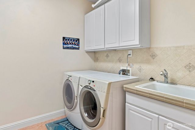 9142 52nd Lane NE, Olympia, WA 98516