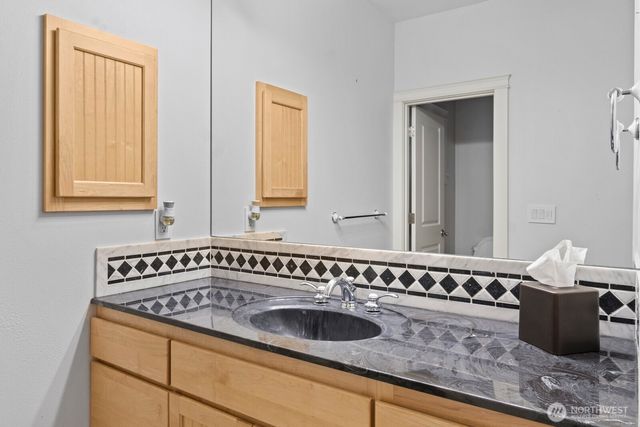 9142 52nd Lane NE, Olympia, WA 98516