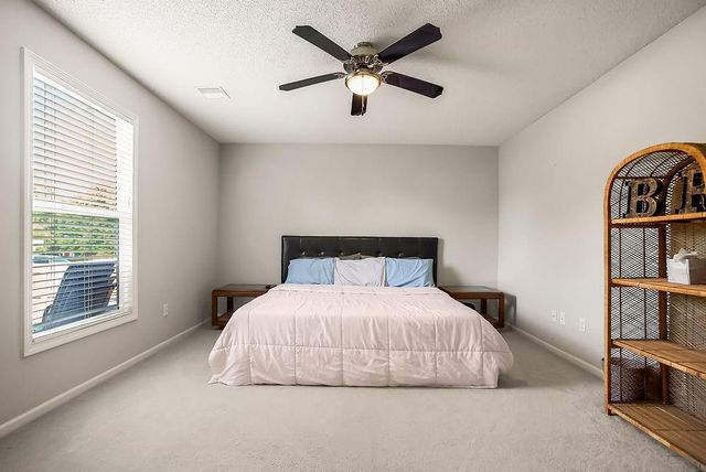 20839 S Skyview Lane, Spring Hill, KS 66083