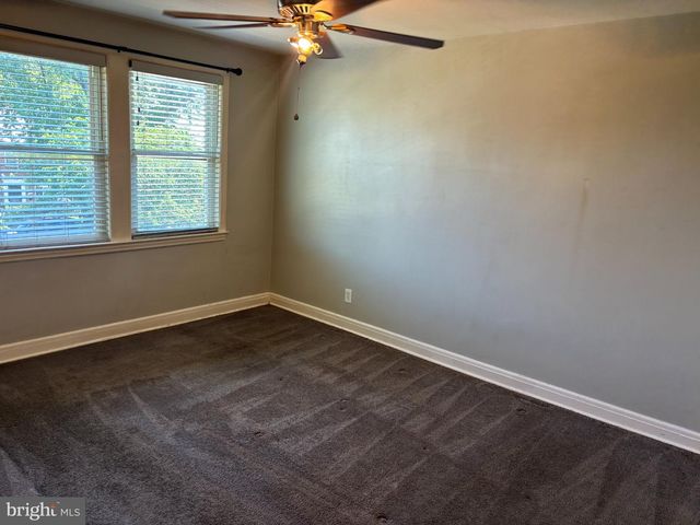 908 WILDWOOD, Baltimore, MD 21229