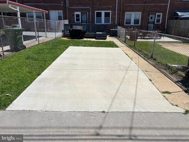 908 WILDWOOD, Baltimore, MD 21229