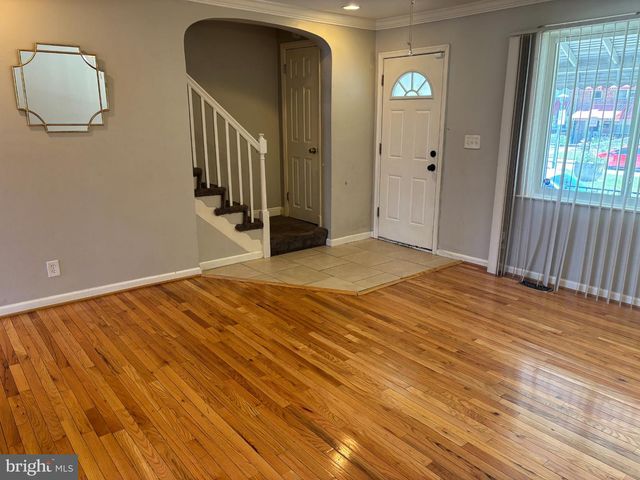908 WILDWOOD, Baltimore, MD 21229