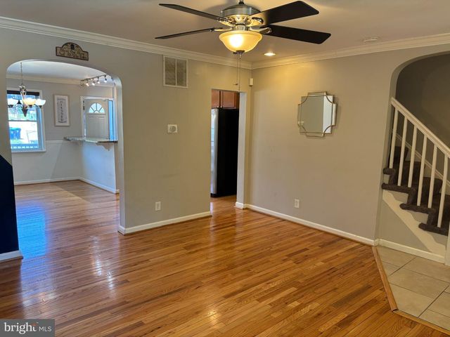 908 WILDWOOD, Baltimore, MD 21229