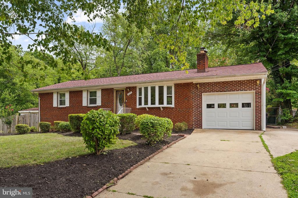 5609 SAN JUAN DR, Clinton, MD 20735