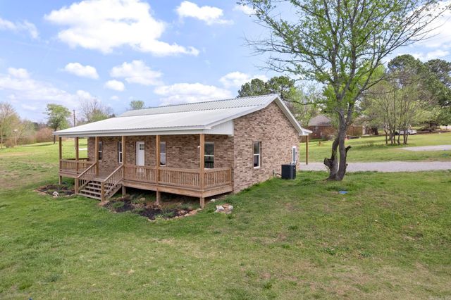 103 Church, Floyd, AR 72143