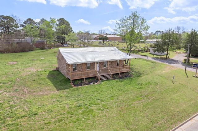 103 Church, Floyd, AR 72143