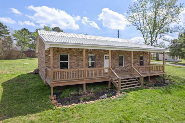 103 Church, Floyd, AR 72143
