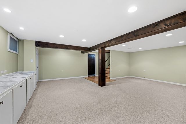 1627 E Jonquil Terrace, Arlington Heights, IL 60004