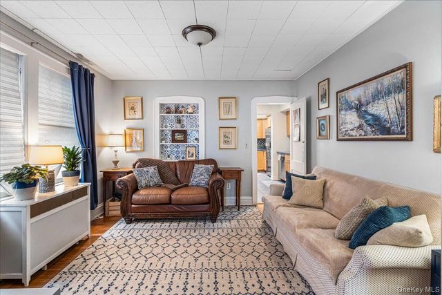 92-14 221st Street, Queens Village, NY 11428