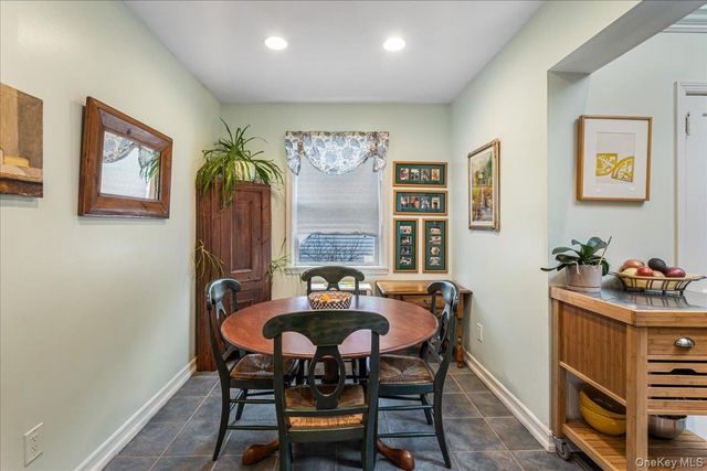 92-14 221st Street, Queens Village, NY 11428