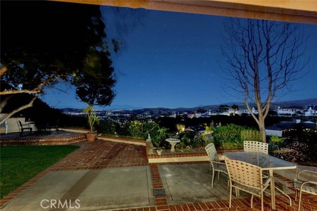 6823 E La Cumbre Drive, Orange, CA 92869