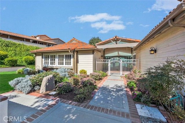 6823 E La Cumbre Drive, Orange, CA 92869