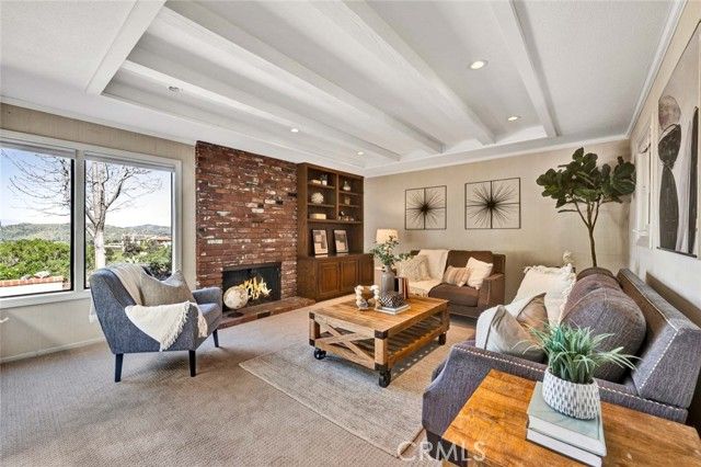 6823 E La Cumbre Drive, Orange, CA 92869