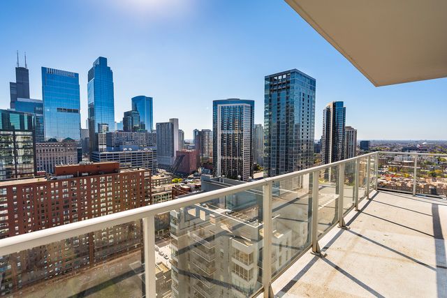 303 W Ohio Street 2807, Chicago, IL 60654