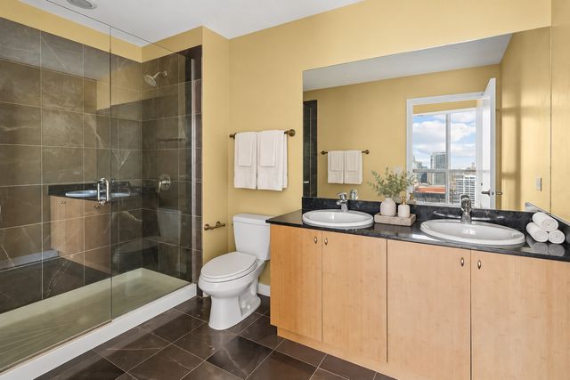 303 W Ohio Street 2807, Chicago, IL 60654