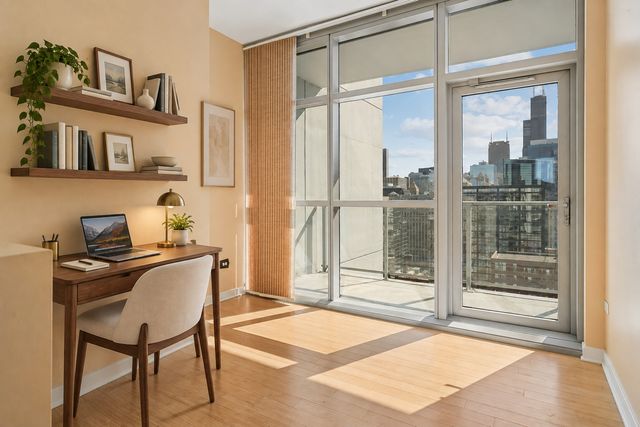 303 W Ohio Street 2807, Chicago, IL 60654