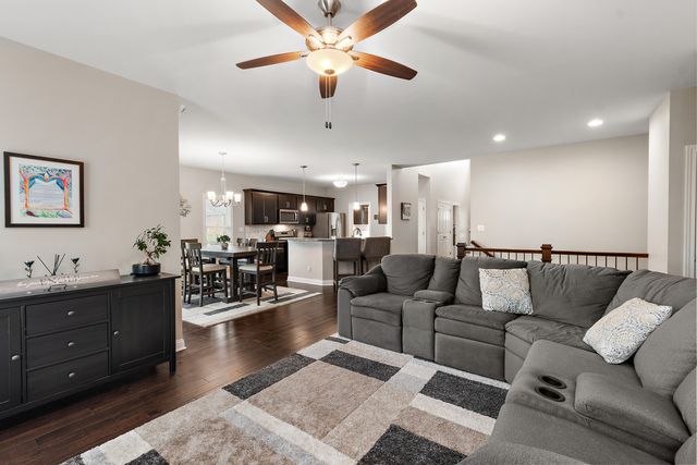 14220 Onyx Way A, Dyer, IN 46311