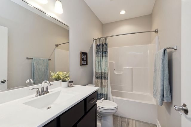 14220 Onyx Way A, Dyer, IN 46311