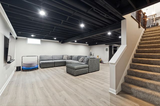 14220 Onyx Way A, Dyer, IN 46311