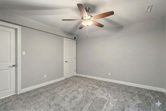 14220 Onyx Way A, Dyer, IN 46311