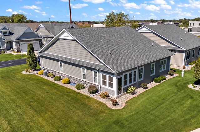 14220 Onyx Way A, Dyer, IN 46311