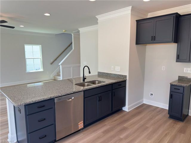 2817 Berwick Valley Drive, Winston-salem, NC 27127