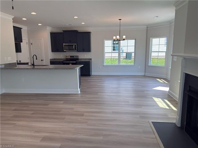 2817 Berwick Valley Drive, Winston-salem, NC 27127