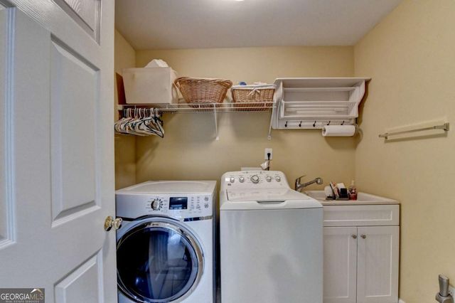 5283 Whitehaven Park Lane SE, Smyrna, GA 30126