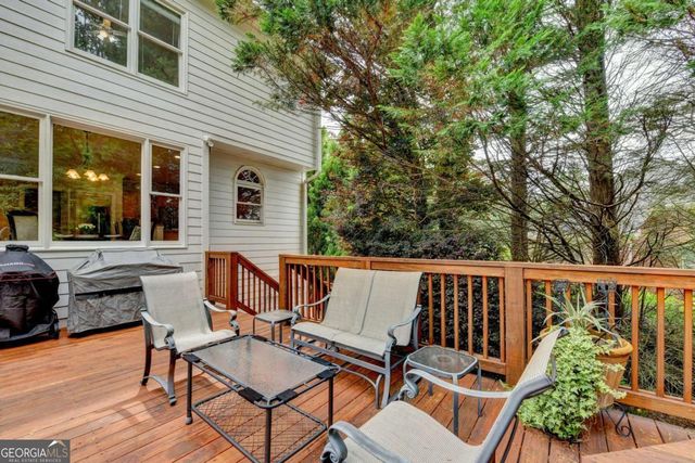 5283 Whitehaven Park Lane SE, Smyrna, GA 30126