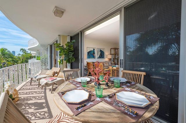 227 Australian Avenue 3e, Palm Beach, FL 33480