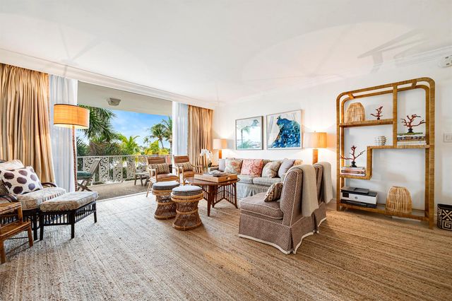 227 Australian Avenue 3e, Palm Beach, FL 33480