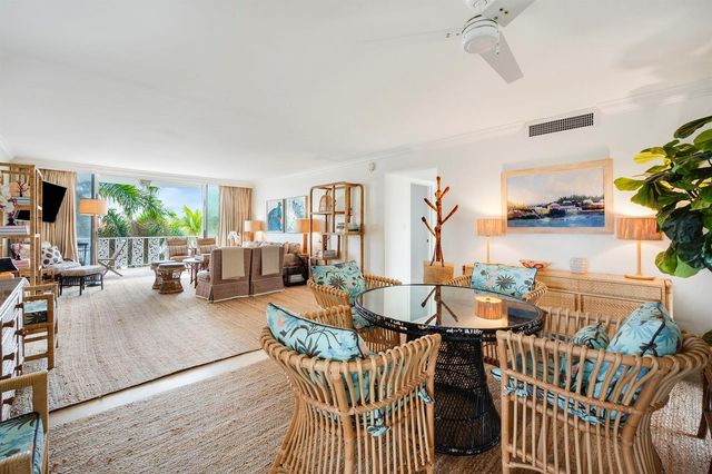 227 Australian Avenue 3e, Palm Beach, FL 33480