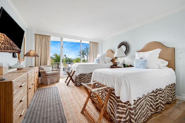 227 Australian Avenue 3e, Palm Beach, FL 33480