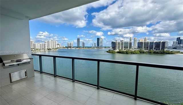 3300 NE 188th St 917, Aventura, FL 33180