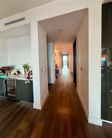 3300 NE 188th St 917, Aventura, FL 33180