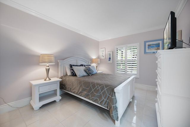 13400 Polo Road W 102, Wellington, FL 33414