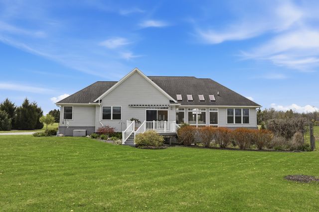 9550 Charles Court, Lima Twp, MI 48130