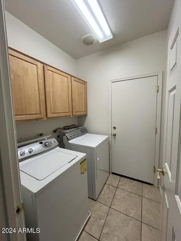 4135 E BELLERIVE Drive, Chandler, AZ 85249